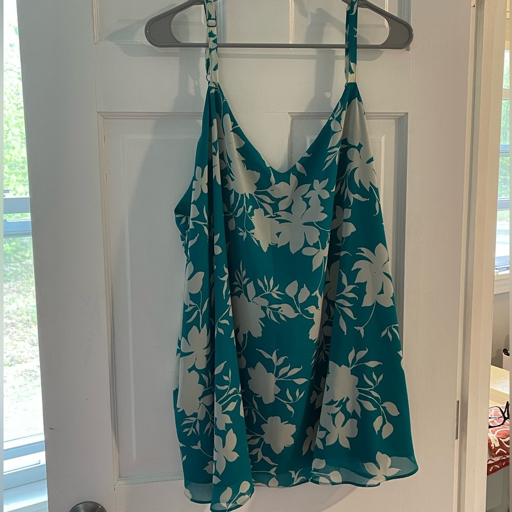 Torrid Sophie tank, size 4